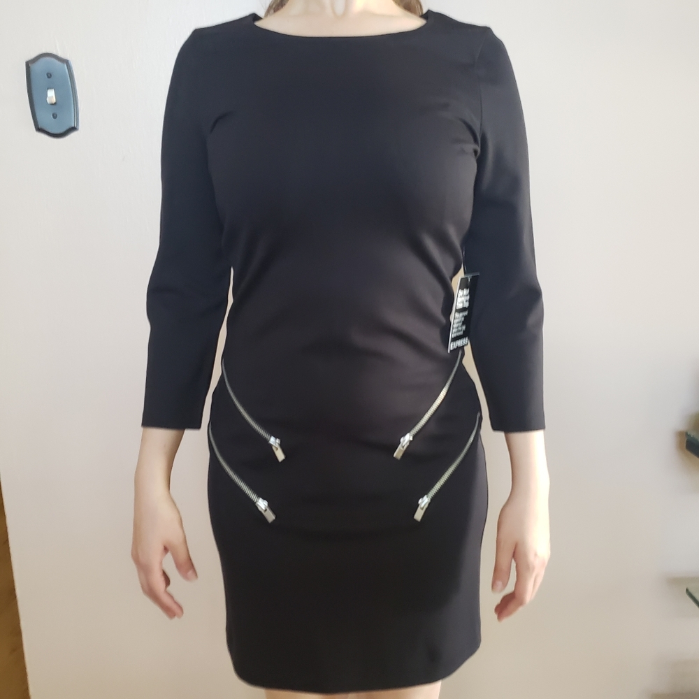 Dress with zippers